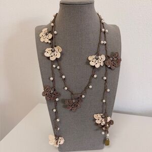 Traditional Turkish Delicate Floral Pearl Oya Handmade Necklace - Cream & Brown